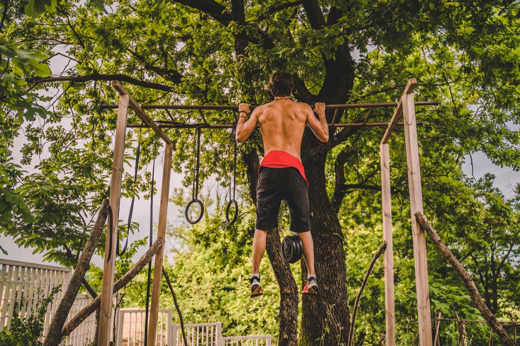 5 Types Of Outdoor Gym Ideas You Can Install In Backyard