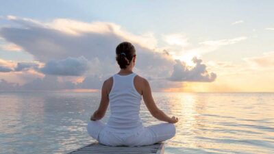 10 Benefits of Meditation, From Relaxing Your Body to Reducing the Stress Level